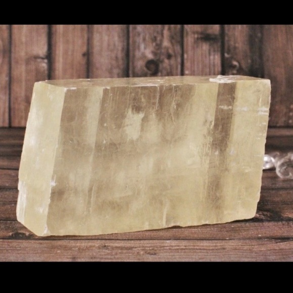 Optical Calcite - Picture 2 of 3